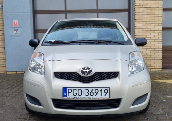 Toyota Yaris cena 15500 przebieg: 168000, rok produkcji 2009 z Zwoleń małe 79